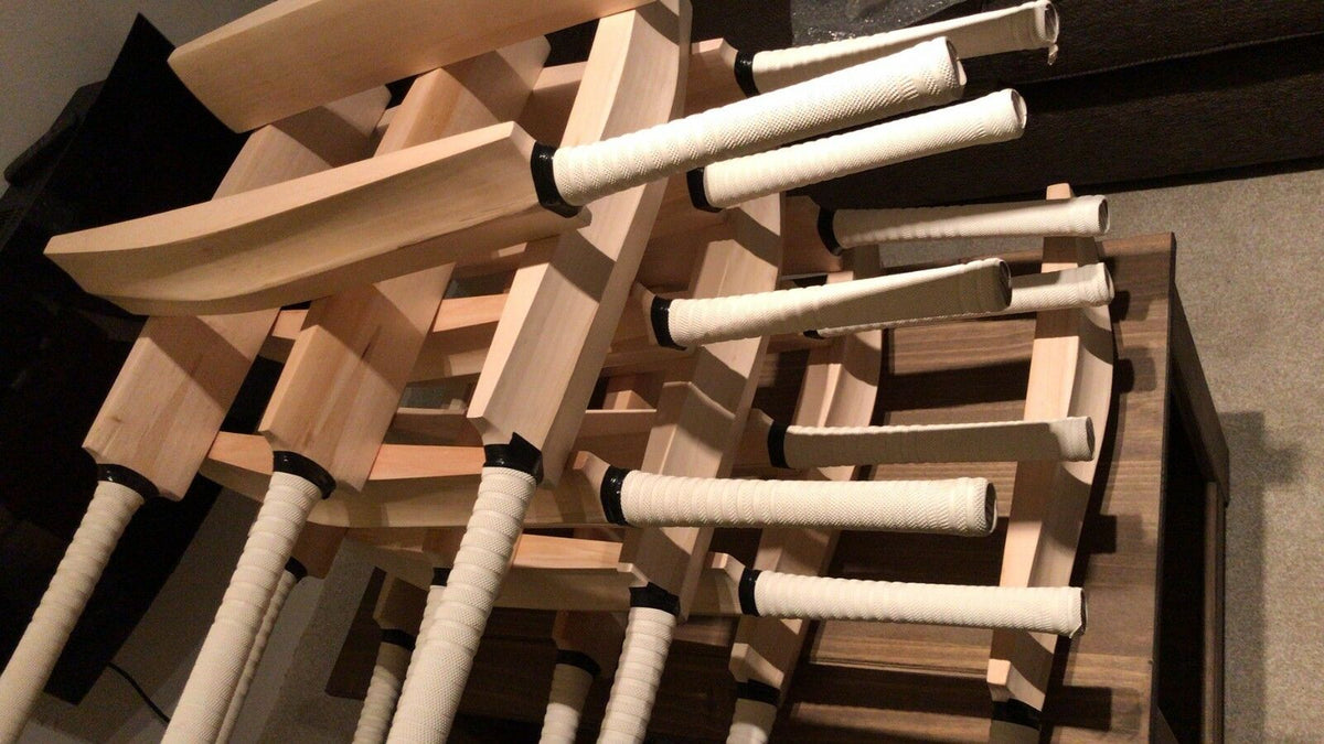 Pro Quality Customised English Willow Cricket Bats