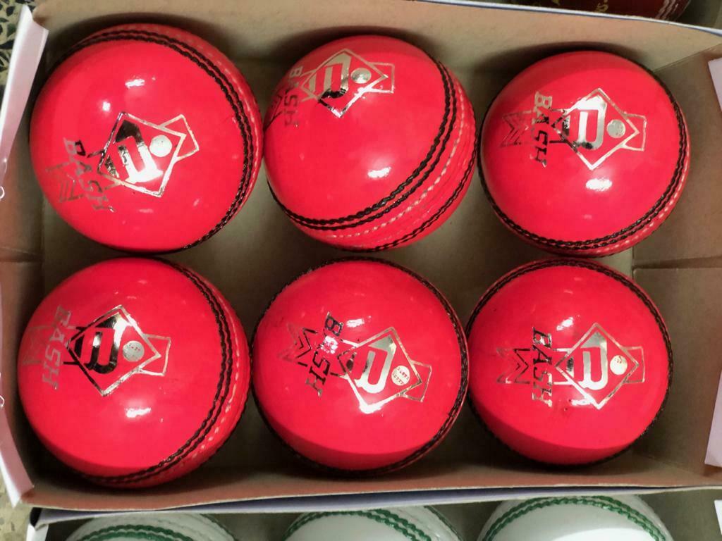 Match Quality Supreme Test Cricket balls 5.5oz 256 grams